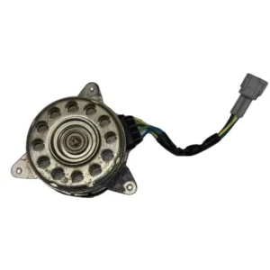 16363-WB001 Motor da ventoinha para Toyota Yaris — Vista frontal 16363-WB001 Motor da ventoinha para Toyota Yaris — Vista frontal